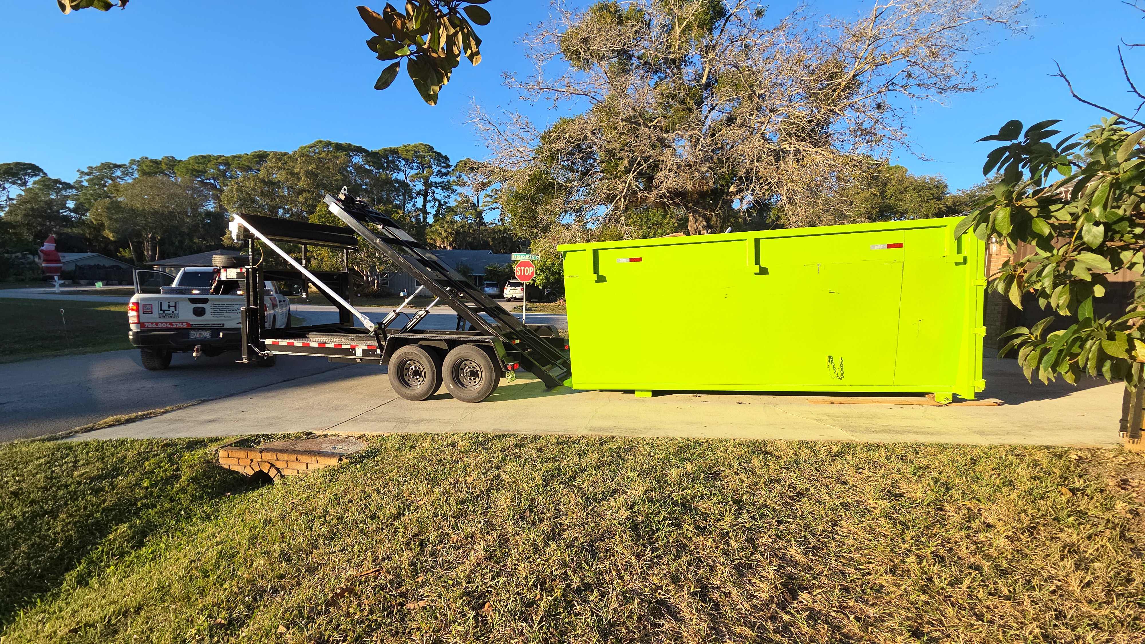 Moving day scenario: declutter rooms in hours with a room-by-room toss plan